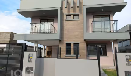 Casa à venda em Campeche Central com 123 m², 3 qua