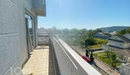 Apartamento à venda em Jurere Leste com 196 m², 3