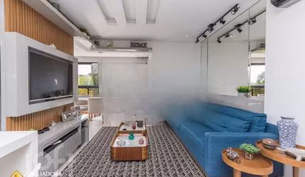 Apartamento à venda em Agronômica com 83 m², 3 qua
