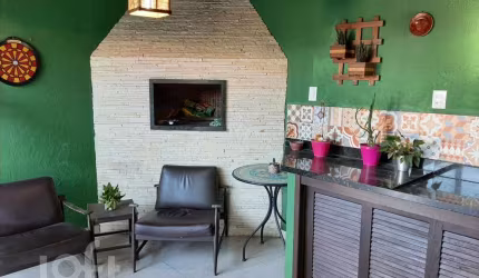 Casa à venda em Autódromo com 148 m², 3 quartos, 1