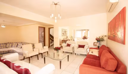 Casa à venda em Trindade com 318 m², 4 quartos, 2