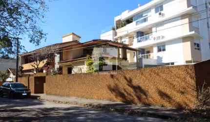 Casa de 2 pavimentos para locação no João PauIo