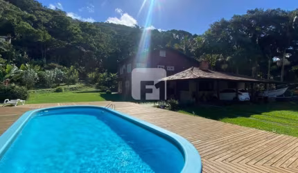 Aconchegante Chácara no sul da ilha