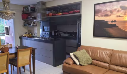 Apartamento de 2 dormitórios à venda no Itacorubi
