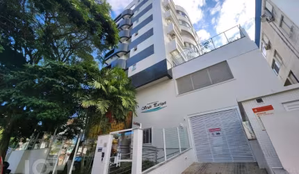 Apartamento à venda em Córrego Grande com 68 m², 2