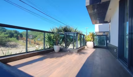 Apartamento Garden com 2 suítes no Novo Campeche