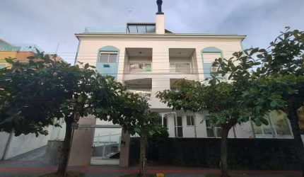 Apartamento de 3 suítes na Lagoa da Conceição