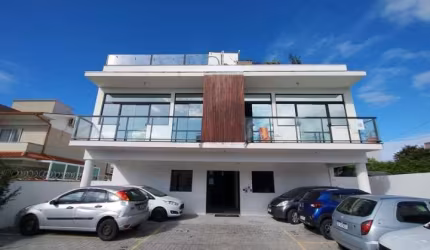 Apartamento de 2 dormitórios no Morro das Pedras