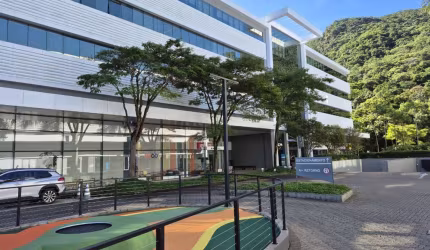 OPORTUNIDADE Sala comercial no SQUARE SC 401 1 VG