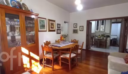 Apartamento à venda em Centro com 113 m², 3 quarto