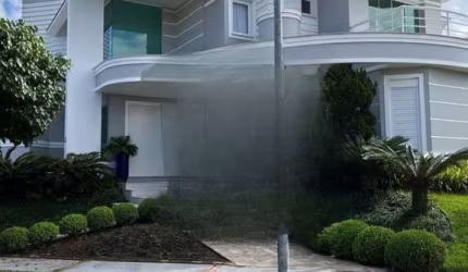 Casa à venda em Jurere Oeste com 465 m², 4 quartos
