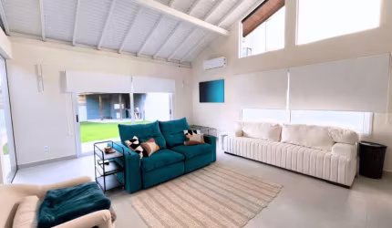 Casa em Condomínio no Green Hills I