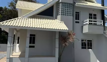 Casa em condomínio à venda na Palhoça
