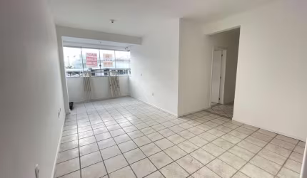 Apartamento de 3 dormitórios para locação Estreito