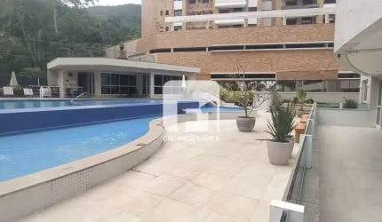 Apartamento de 4 dormitórios no bairro Itacorubi