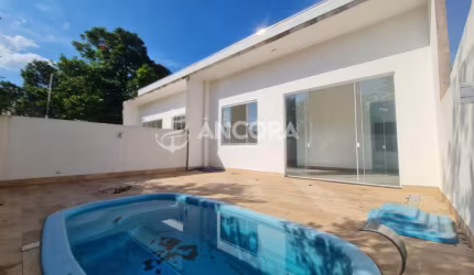 CASA EM ITAPEMA DO NORTE COM PISCINA