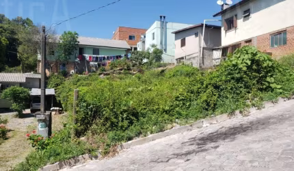Terreno à venda na Ruas Eraldo Luiz Miot, Charqueadas, Caxias do Sul por R$ 170.000