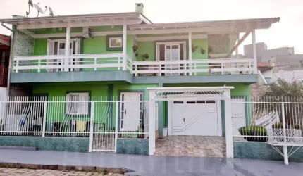 Casa com 3 quartos à venda na Rua Rafael Rosa dos Santos, 433, Charqueadas, Caxias do Sul, 282 m2 por R$ 855.000