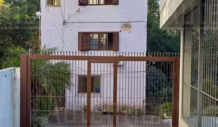 Casa com 2 quartos à venda na Rua Clóvis Bevilacqua, 1570, Cristo Redentor, Caxias do Sul, 175 m2 por R$ 465.000