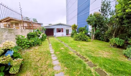 Casa com 3 quartos à venda na Rua Giácomo Capeletti, 1190, Madureira, Caxias do Sul, 153 m2 por R$ 400.000