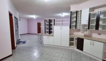 Casa no Bairro Resek em Artur Nogueira - SP