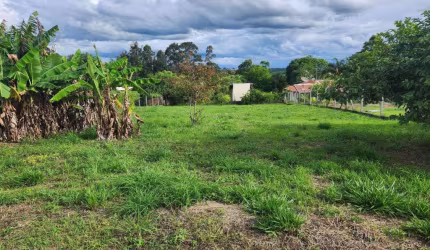 Chácara de 1.000 m² no Residencial Vale do Sol