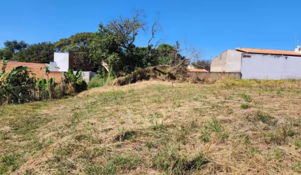 Terreno de 359 m² no Arrivabene III