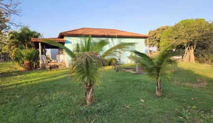 Chácara com 4 casas em Artur Nogueira - SP