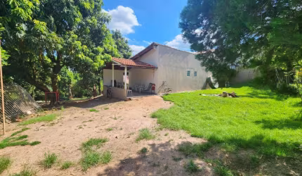 Chácara com 2.100 m² em Artur Nogueira - SP