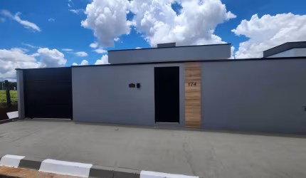 Casa no Nova Conquista em Artur Nogueira