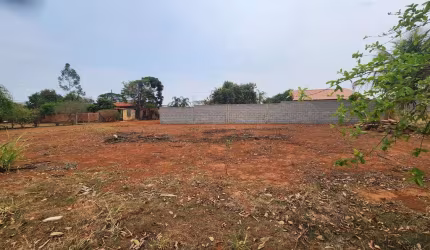 Terreno no Residencial das Piscinas