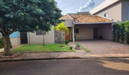 Casa no Condomínio Portal dos Manacás em Artur Nogueira - SP