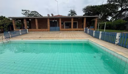 Chácara de 4.000 m² com rio no fundo em Cosmópolis - SP