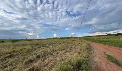 Sítio de 20.000 m² em Artur Nogueira - SP