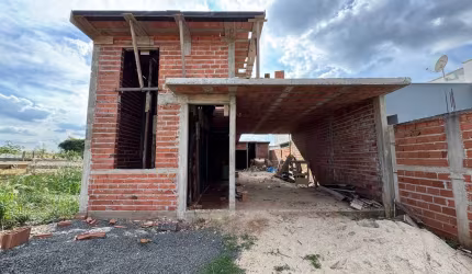 Casa em construção no Vila Nogueira