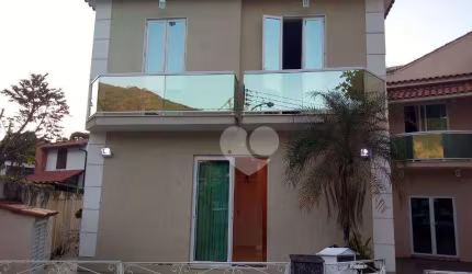 Casa com 4 quartos à venda, 180 m² por R$ 980.000 - Lins de Vasconcelos