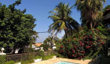 Casa com 4 quartos a venda com 593 m² por R$ 4.900.000,00 Jardim Botânico - RJ