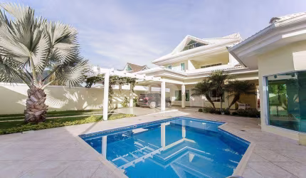 Casa com 4 quartos sendo 2 suítes à venda, 365 m² por R$ 1.760.000 - Guaratiba - Rio de Janeiro/RJ