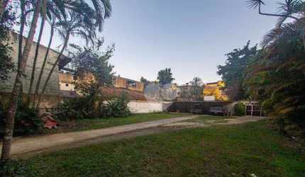 Terreno à venda, 3680 m² por R$ 1.500.000,00 - Tanque - Rio de Janeiro/RJ