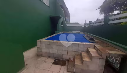 Casa com 6 dormitórios à venda, 400 m² por R$ 900.000,00 - Tijuca - Rio de Janeiro/RJ