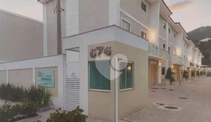 Casa com 3 dormitórios à venda, 151 m² por R$ 449.000,00 - Taquara - Rio de Janeiro/RJ