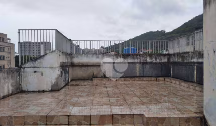 Riachuelo casarão triplex com elevador 3 pisos para fins comerciais