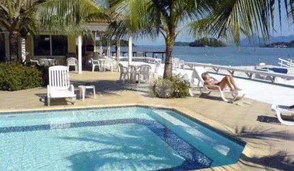 Casa com 4 quartos à venda, 250 m² por R$ 1.900.000 - Angra dos Reis - Angra dos Reis/RJ