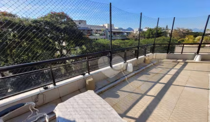 Cobertura Duplex Regularizada 3 suítes, 374 m² e 2 vagas por R$ 1.490.000 - Recreio dos Bandeirantes