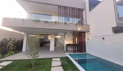Dream Garden- Casa com 4 quartos à venda, 247 m² por R$ 1.490.000 - Vargem Pequena