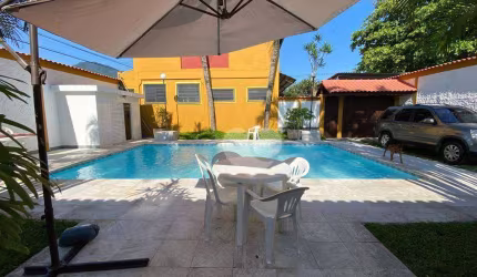 Casa com 6 quartos à venda, 400 m² por R$ 2.500.000 - Vargem Grande - Rio de Janeiro/RJ
