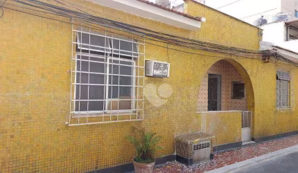 Casa com 3 dormitórios à venda, 128 m² por R$ 380.000,00 - Madureira - Rio de Janeiro/RJ