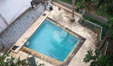 Casa com 5 quartos à venda, 570 m² por R$ 1.000.000 - Grajaú - Rio de Janeiro/RJ