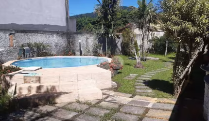 Casa com 5 quartos à venda, 260 m² por R$ 1.190.000 - Vargem Grande - Rio de Janeiro/RJ