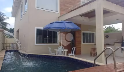 Casa com 3 quartos à venda, 200 m² por R$ 750.000 - Vargem Pequena - Rio de Janeiro/RJ